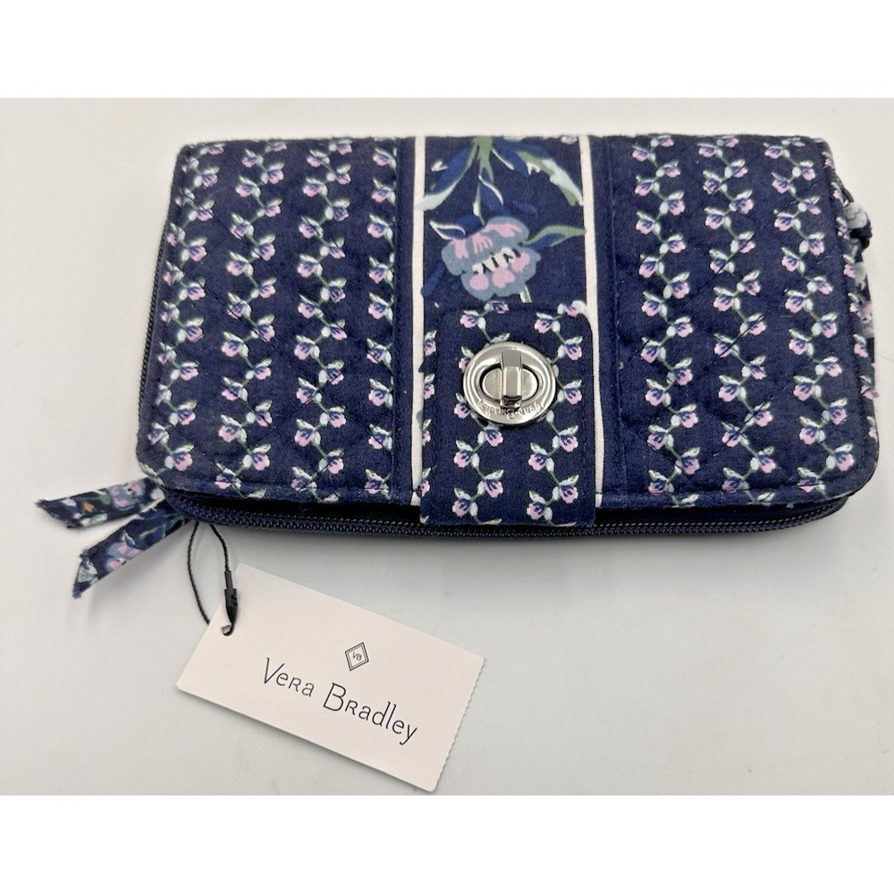 Vera Bradley‎ Wallet Zip Compartment New With Tags